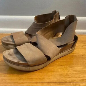 Eileen Fisher Sports Platform Leather Sandals